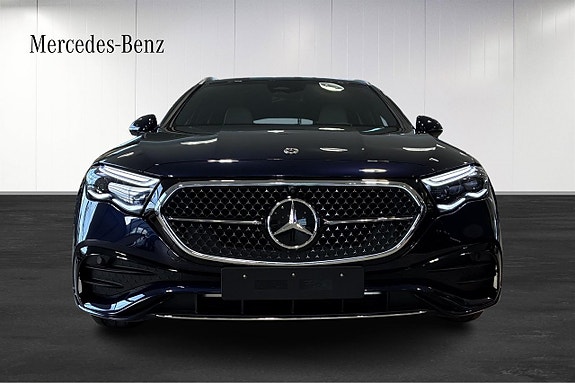 Mercedes-Benz E300 e 13 of 13
