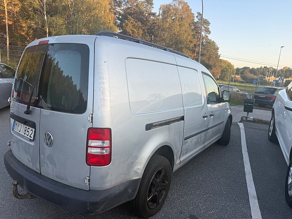 Volkswagen Caddy Maxi 3 of 7
