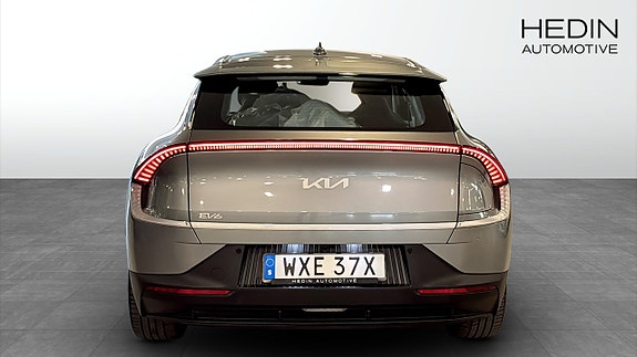 Kia EV6 7 of 20