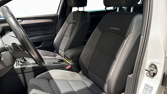Volkswagen Passat Alltrack 8 of 13