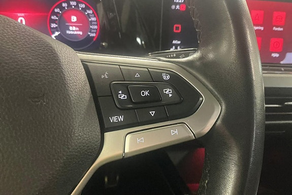 Volkswagen Golf Alltrack 16 of 18