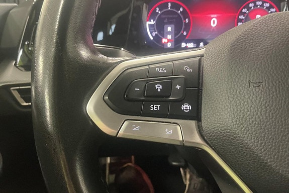 Volkswagen Golf Alltrack 17 of 18