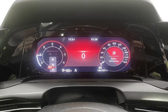 Volkswagen Golf Alltrack 11 of 18