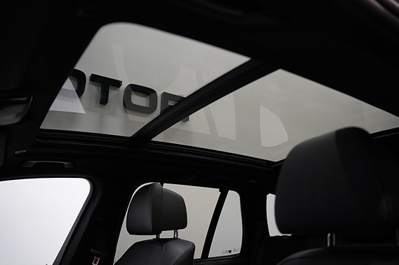 BMW X5 11 of 30