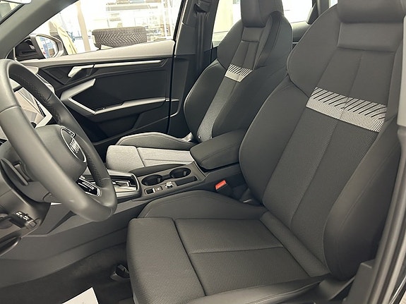 Audi A3 9 of 25
