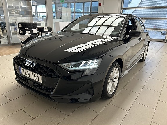 Audi A3 3 of 25