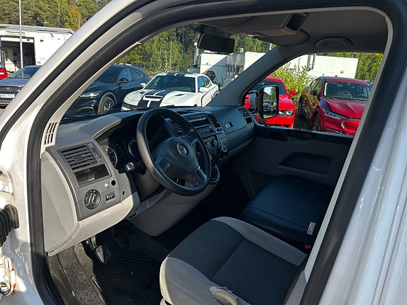 Volkswagen Transporter 16 of 19