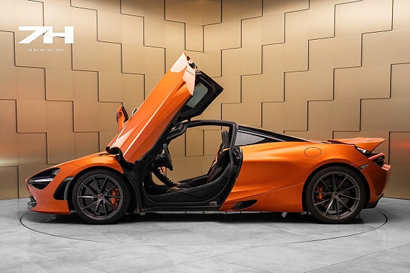 McLaren 720S 4 of 30