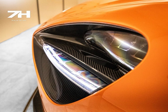 McLaren 720S 28 of 30