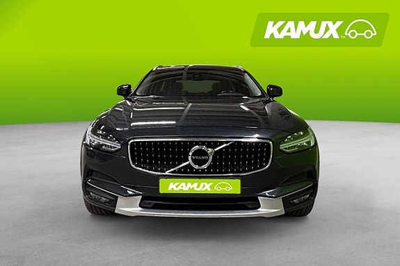 Volvo V90 Cross Country 6 of 25