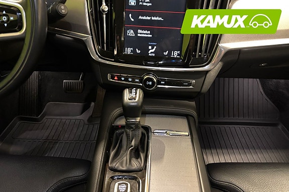 Volvo V90 Cross Country 11 of 25
