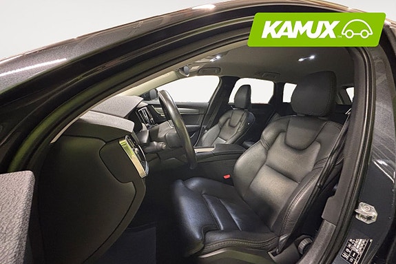 Volvo V90 Cross Country 9 of 25