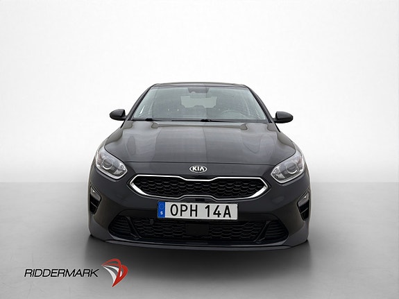 Kia Ceed 2 of 30