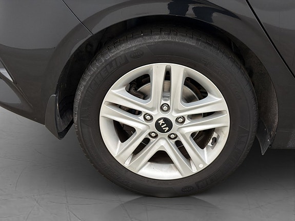Kia Ceed 29 of 30