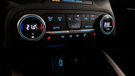 Ford Focus 15 of 15