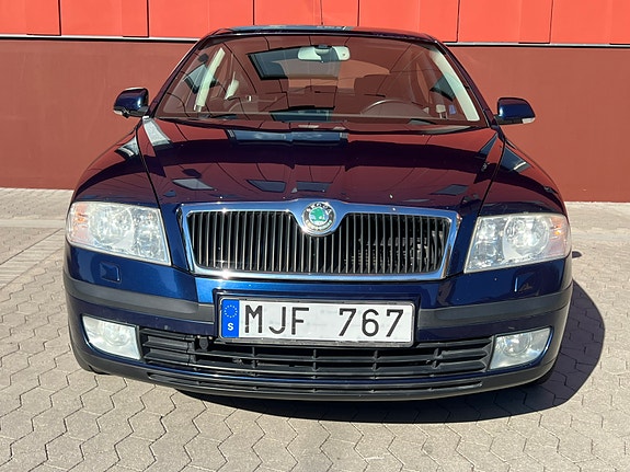 Skoda Octavia 5 of 9