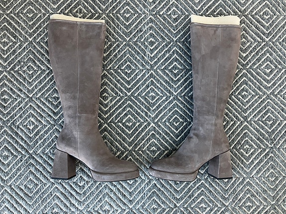 Product image 1 of 10