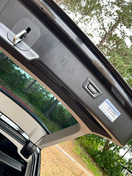 BMW 520d 3 of 17