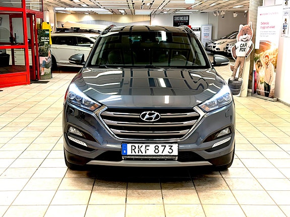 Hyundai Tucson 8 of 16