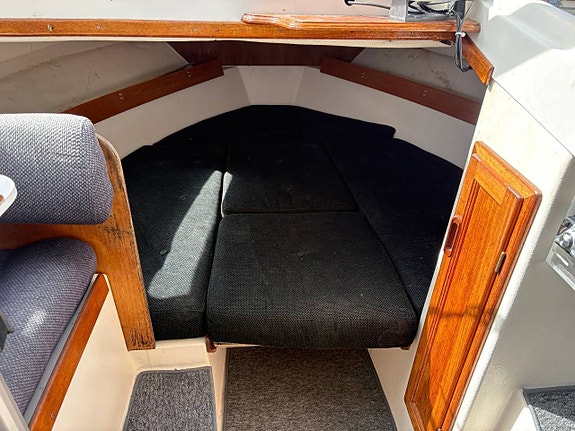 BELLA 7501 Volvo Penta -95 Sjösatt 7 of 12