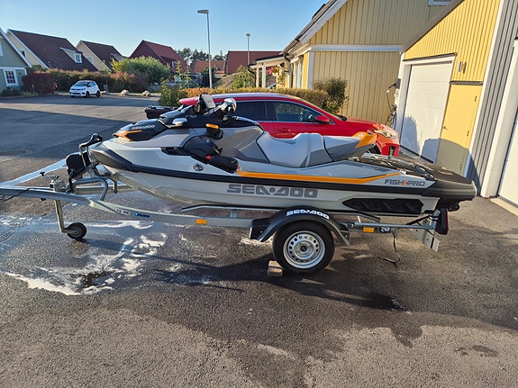 Sea-Doo FishPro Trophy 2 of 8