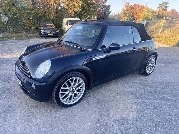 MINI Cooper 3 of 9