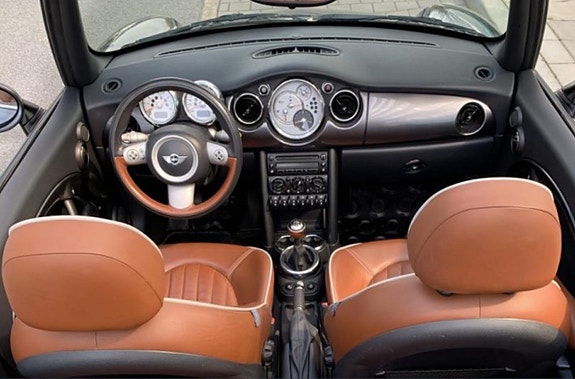 MINI Cooper 8 of 9