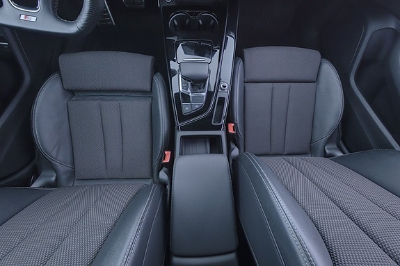 Audi A5 9 of 27
