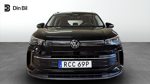 Volkswagen Tiguan 4 of 13