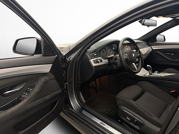 BMW 520d 10 of 29