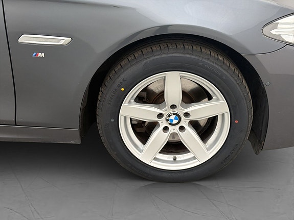 BMW 520d 27 of 29