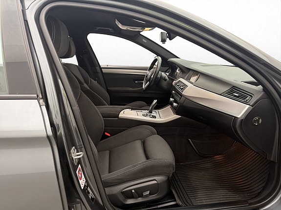 BMW 520d 22 of 29