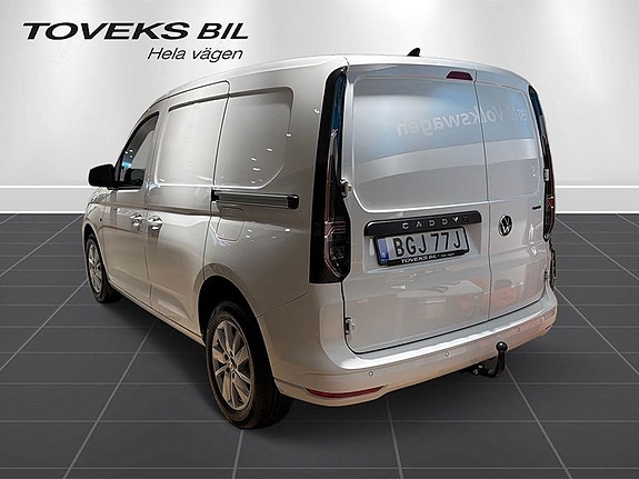 Volkswagen Caddy 2 of 5
