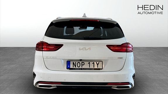 Kia Ceed 7 of 9