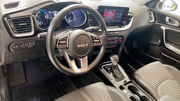 Kia Ceed 5 of 9