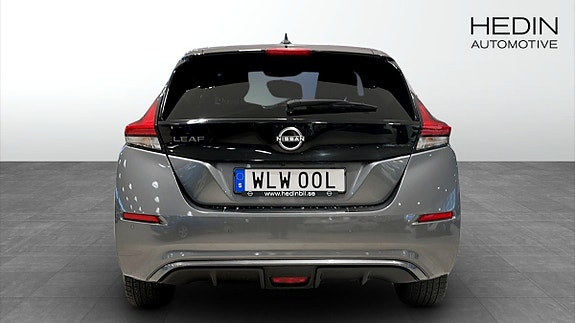 Nissan Leaf 7 of 12
