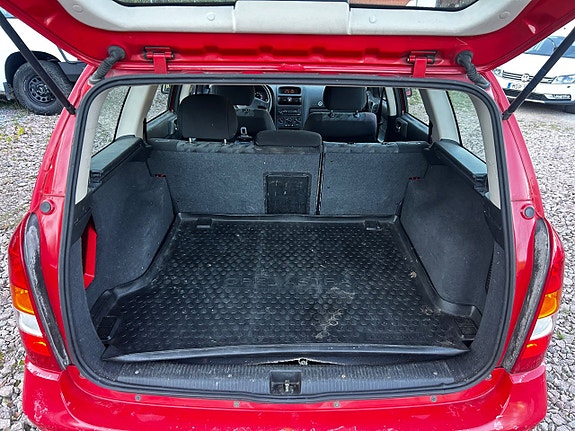 Opel Astra 6 of 21