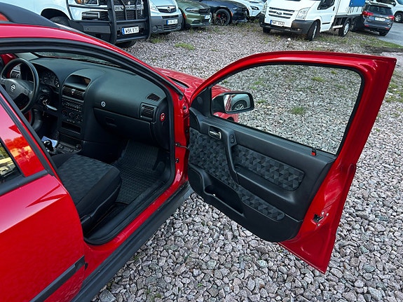 Opel Astra 11 of 21