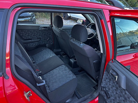 Opel Astra 8 of 21