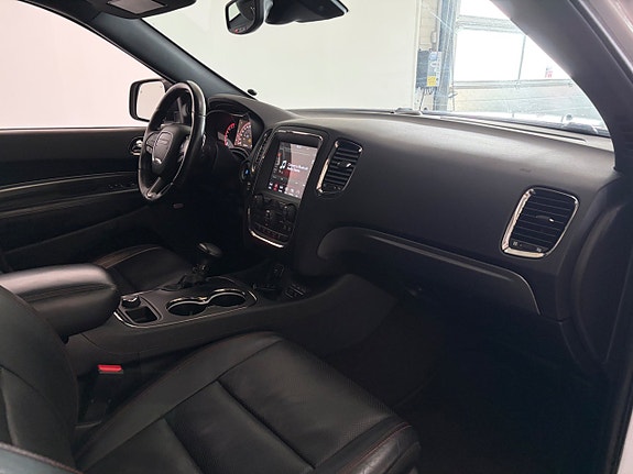 Dodge Durango 8 of 14