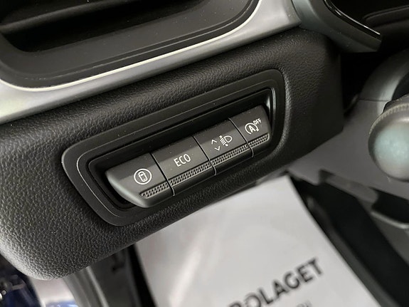 Renault Captur 12 of 19