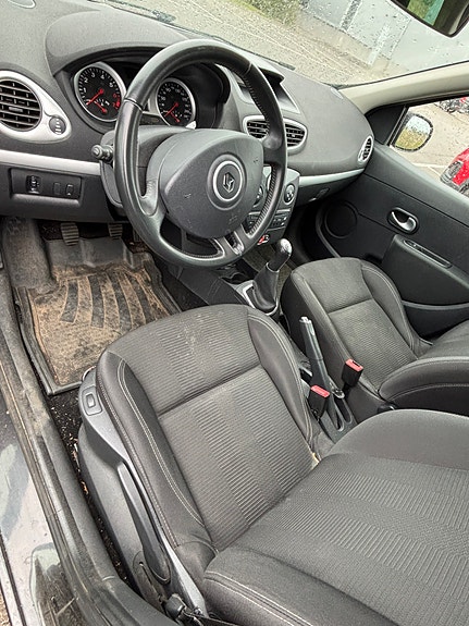 Renault Clio 5 of 6