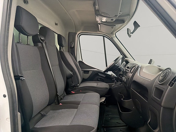 Renault Master 23 of 24
