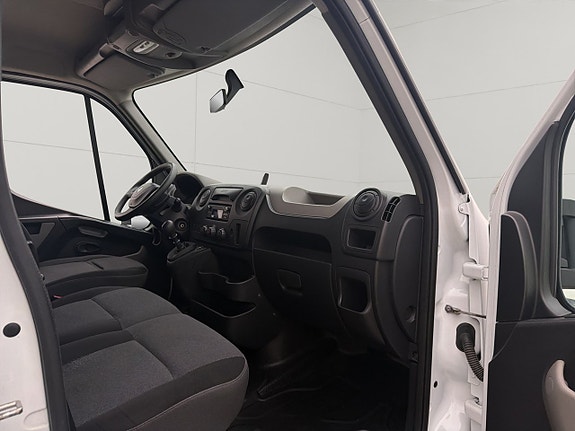 Renault Master 24 of 24