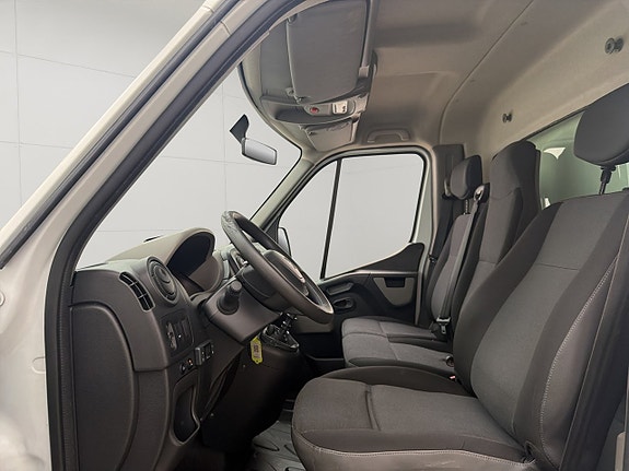 Renault Master 15 of 24
