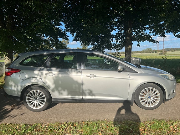 Ford Focus 8 of 16