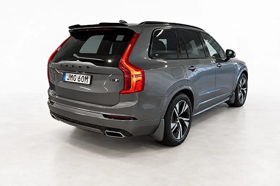 Volvo XC90 4 of 23