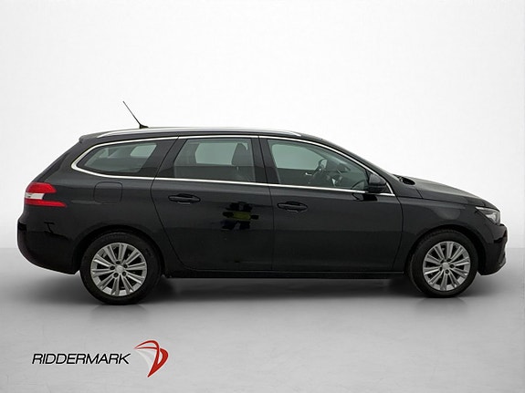 Peugeot 308 SW 9 of 30