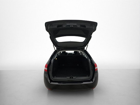 Peugeot 308 SW 10 of 30