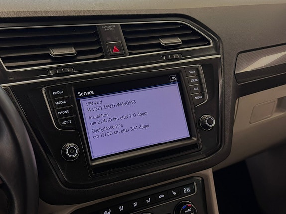 Volkswagen Tiguan 11 of 21